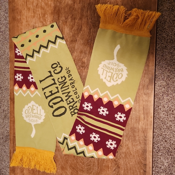 Scarf - Picture 1 of 4